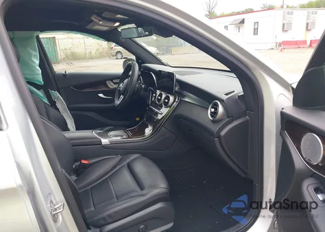 2020 Mercedes-Benz Glc 300 4Matic from USA, damaged, VIN WDC0G8EB8LF673375